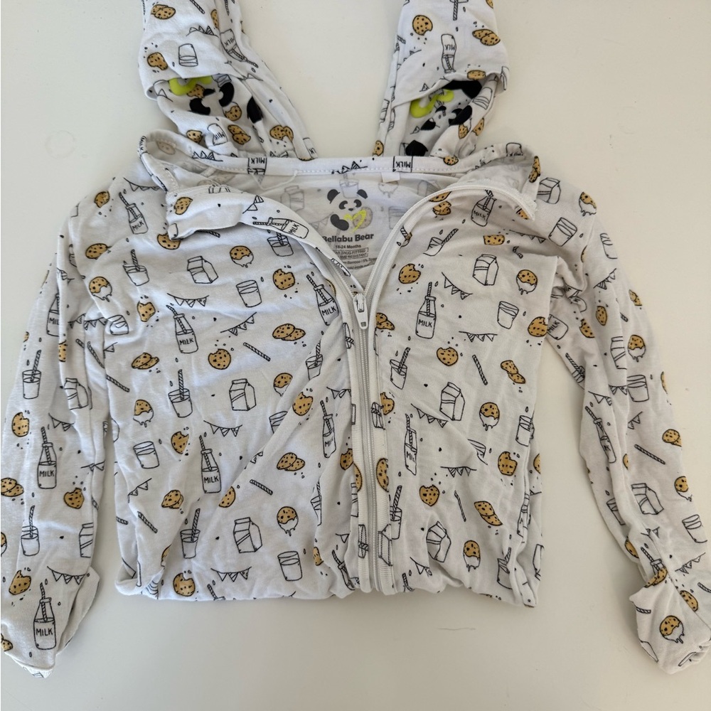 Bellabu Bear Milk & Cookies Bamboo Convertible Footie
